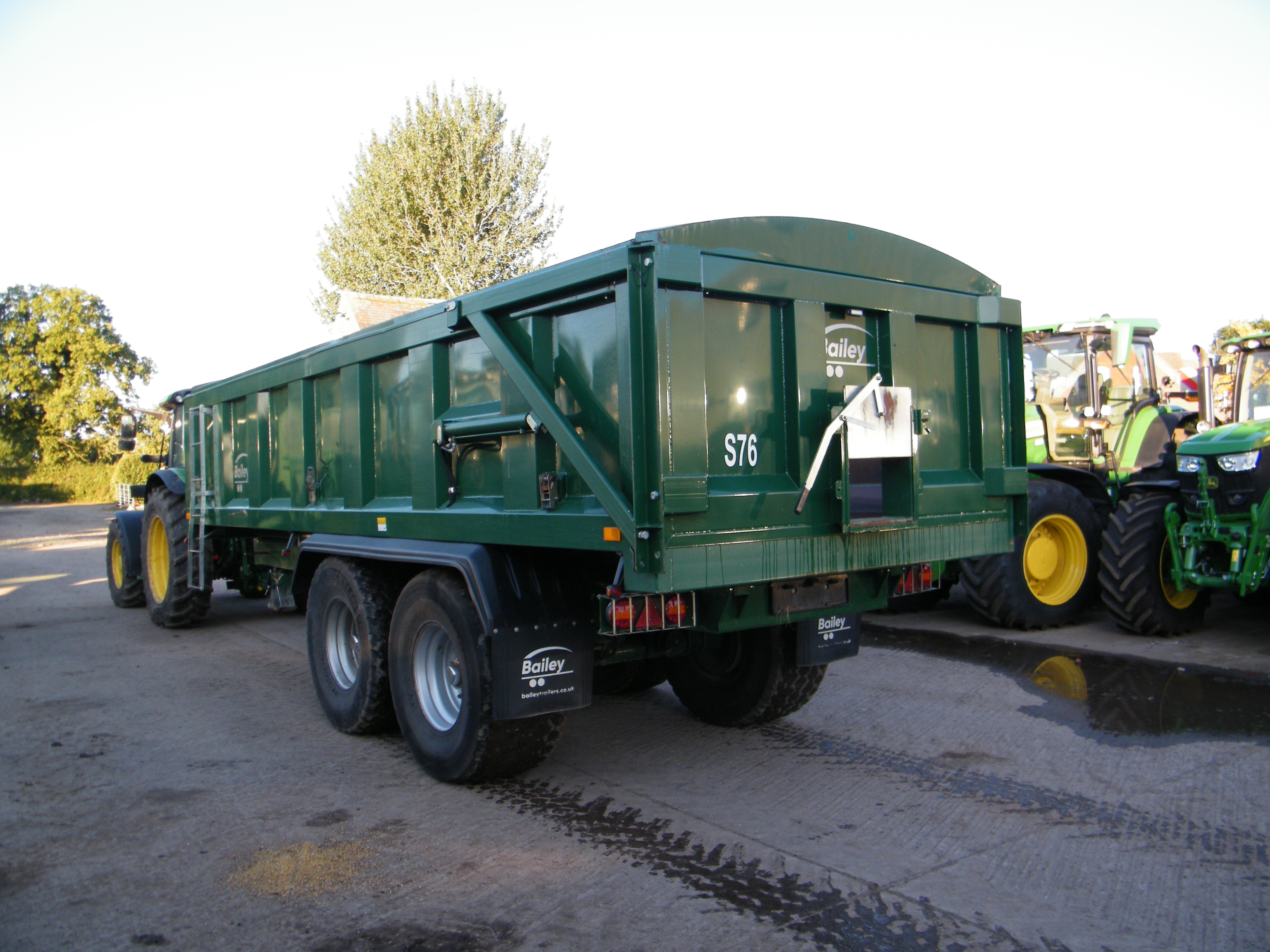 Bailey 15T Root Trailer